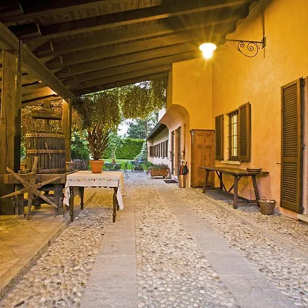 L'ora Sesta Bed & Breakfast *